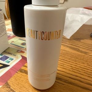 Beautycounter Body Illuminating Lotion